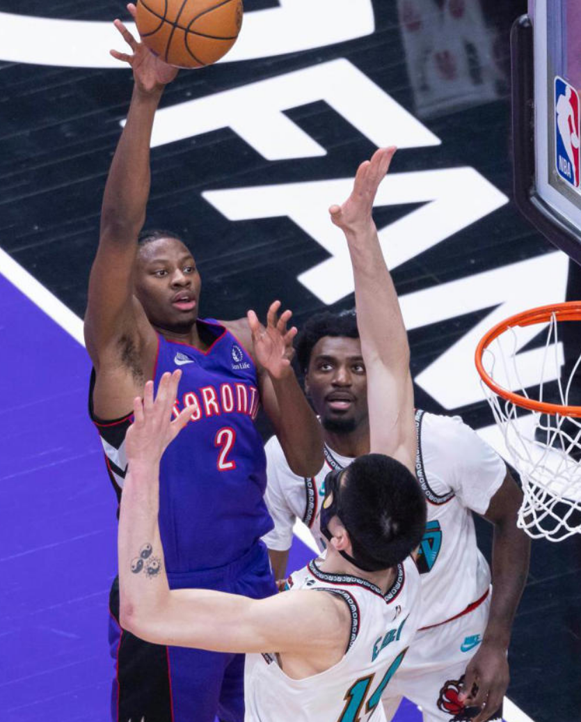 包含转折点！多伦多猛龙强势反弹，NBA季后赛冲刺阶段攻防权衡，管理层满意，赛程密集仍需轮换的词条