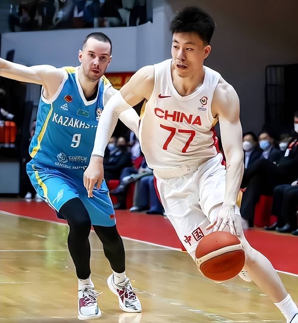  cba常规赛后个别球迷在马路上呼喊不当言论 