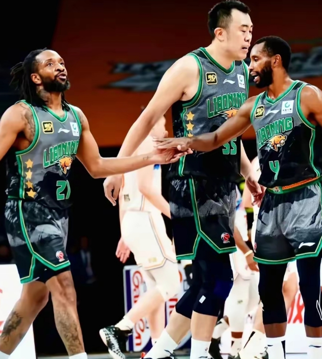  CBA季后赛转会期走向成谜；亚特兰大调整名单；悬念犹存；年轻球员得到机会